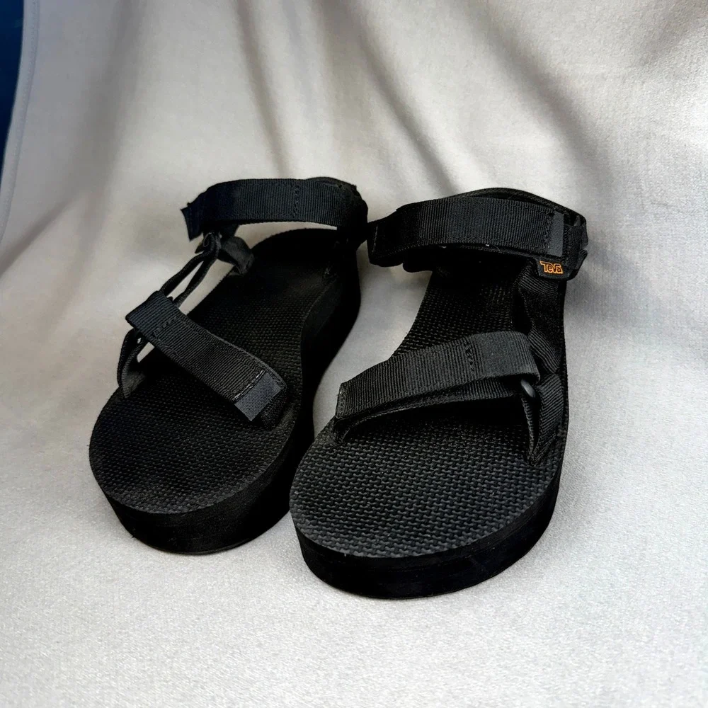 Teva Flatform Sandals Women Size 9 Black Platform Sporty Strappy 1008844
